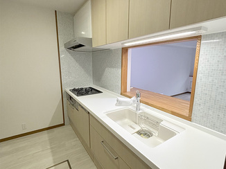 キッチンリフォーム 細部までこだわった、使いやすく明るいキッチン